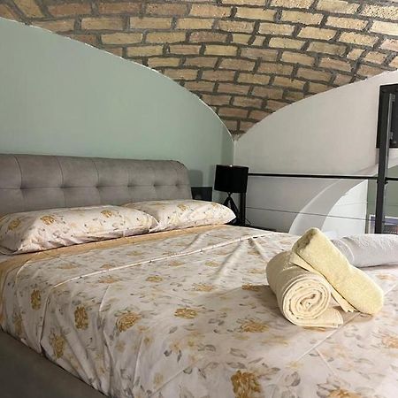 La Rosa Di Roma Colosseo Apartamento Exterior foto