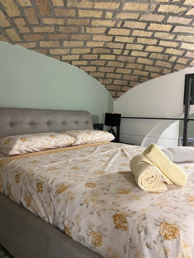La Rosa Di Roma Colosseo Apartamento Exterior foto